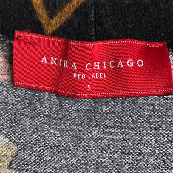 Akira Chicago Aztec print cardigan - Picture 2 of 5